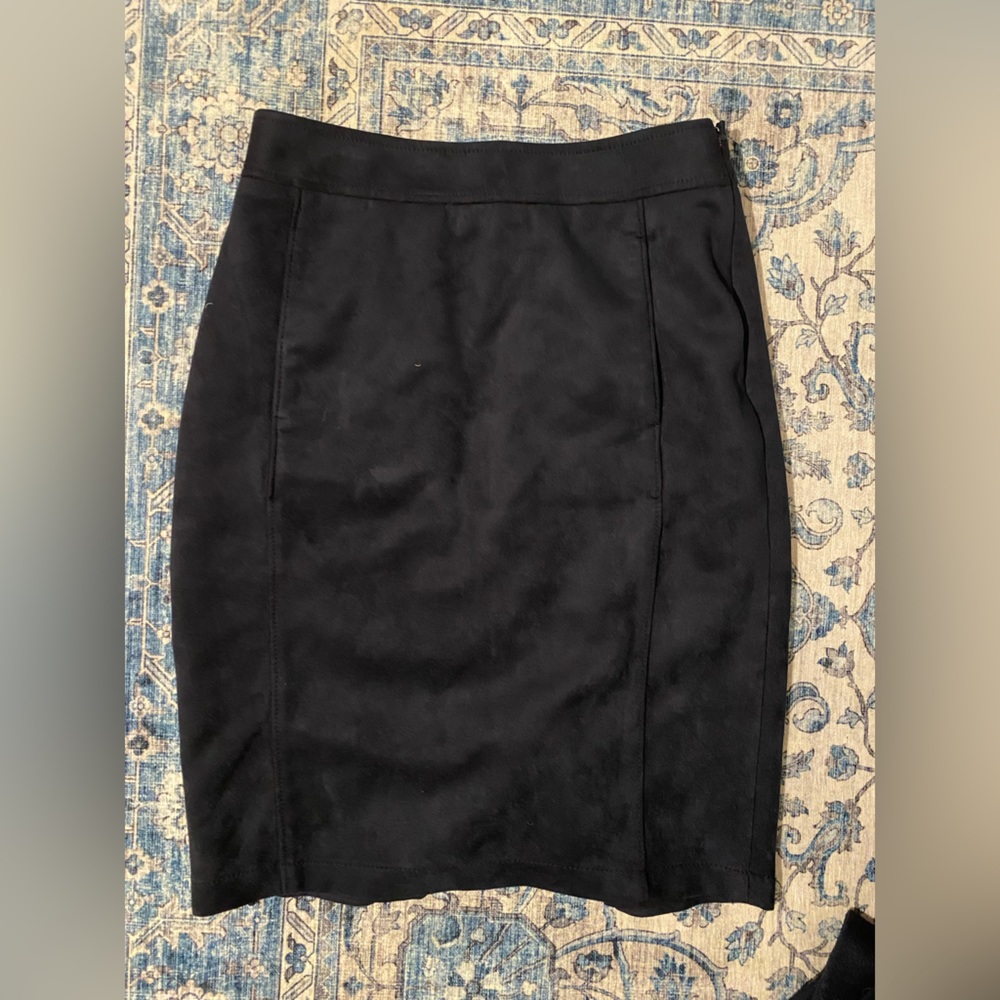 Loft Navy Faux Suede Pencil Skirt Size 2 NWOT